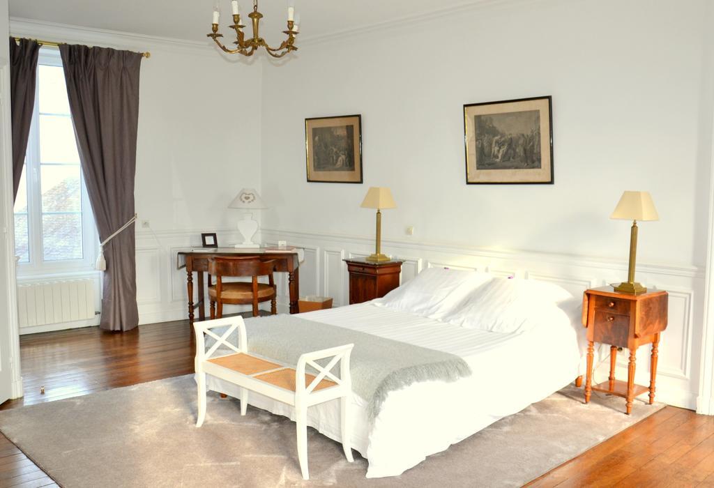 Clos De Bellefontaine B&B Байо Стая снимка