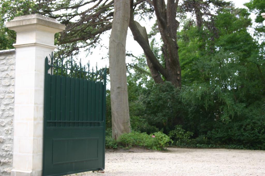 Clos De Bellefontaine B&B Байо Екстериор снимка