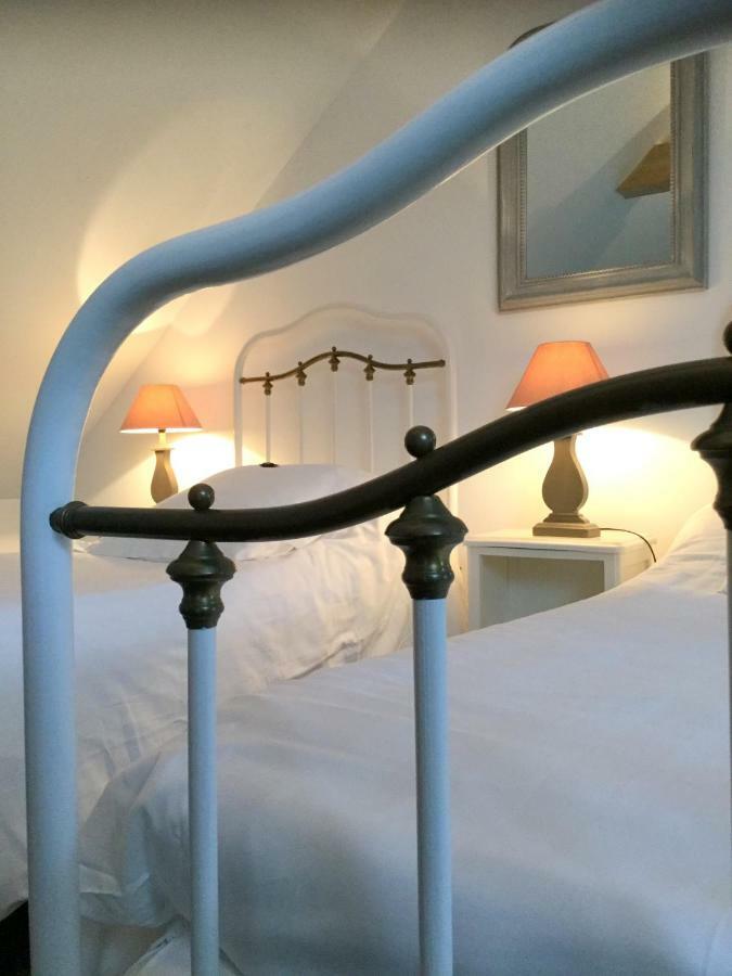 Clos De Bellefontaine B&B Байо Екстериор снимка